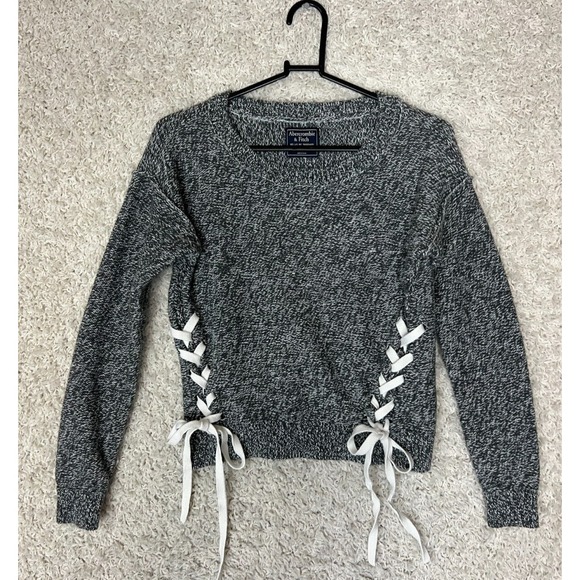 Abercrombie & Fitch Sweaters - Abercrombie & Fitch Sweater Womens XS Pullover Gray Lace Tie Sides Cozy Lounge